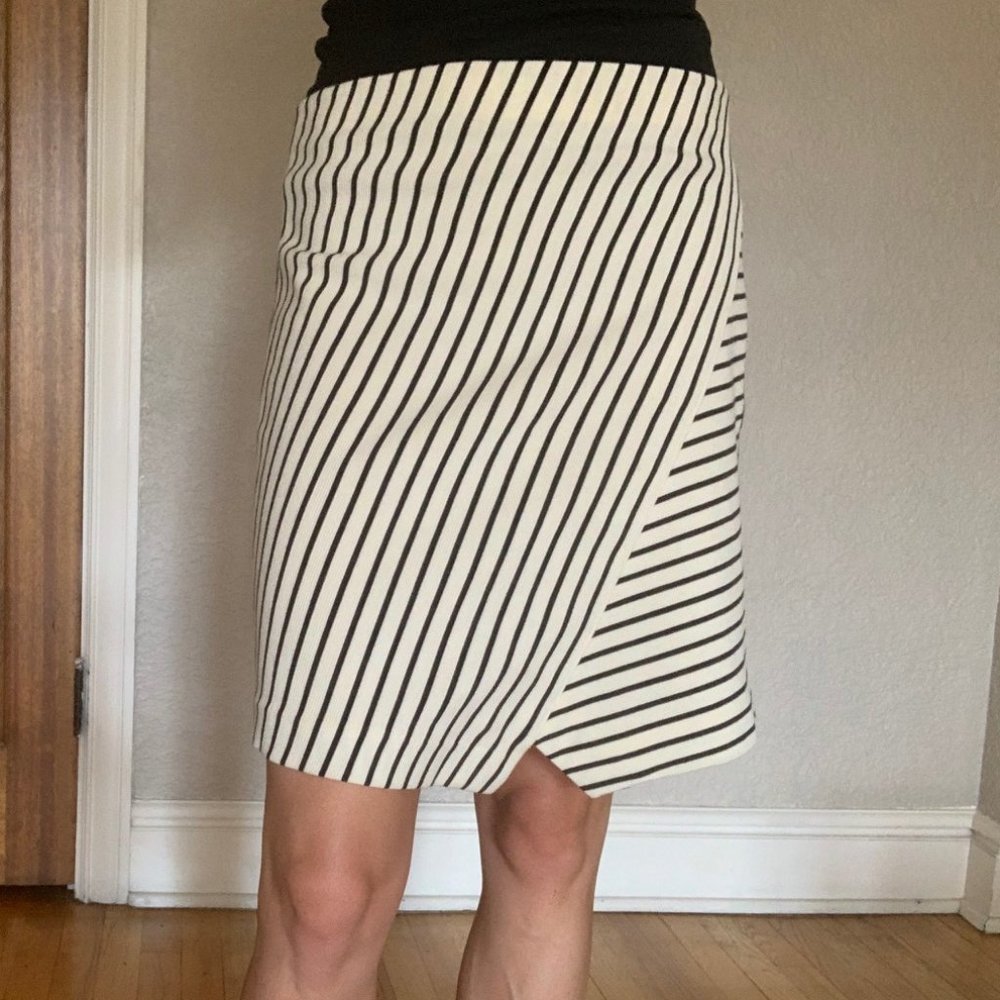 LOFT Black and White Striped Skirt
